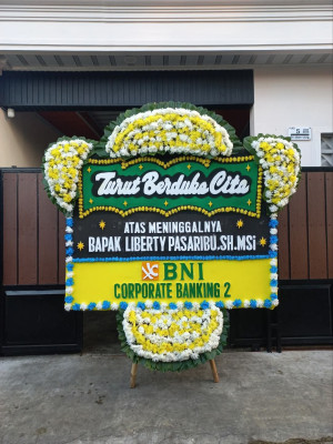 Papan Bunga Duka di Selaru